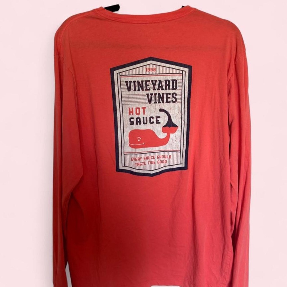 Vineyard Vines Hot Sauce Long Sleeve Tee — Size M